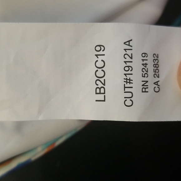 💕LA BLANCA💕 Terra Print Plunge Neck One-Piece Swimsuit ~ 10 Tera Italia NWT - Picture 13 of 14